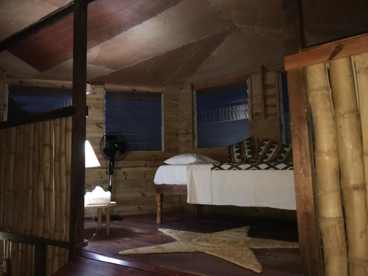 Moringa Ingadi Villa Treasure Beach Eksteriør bilde
